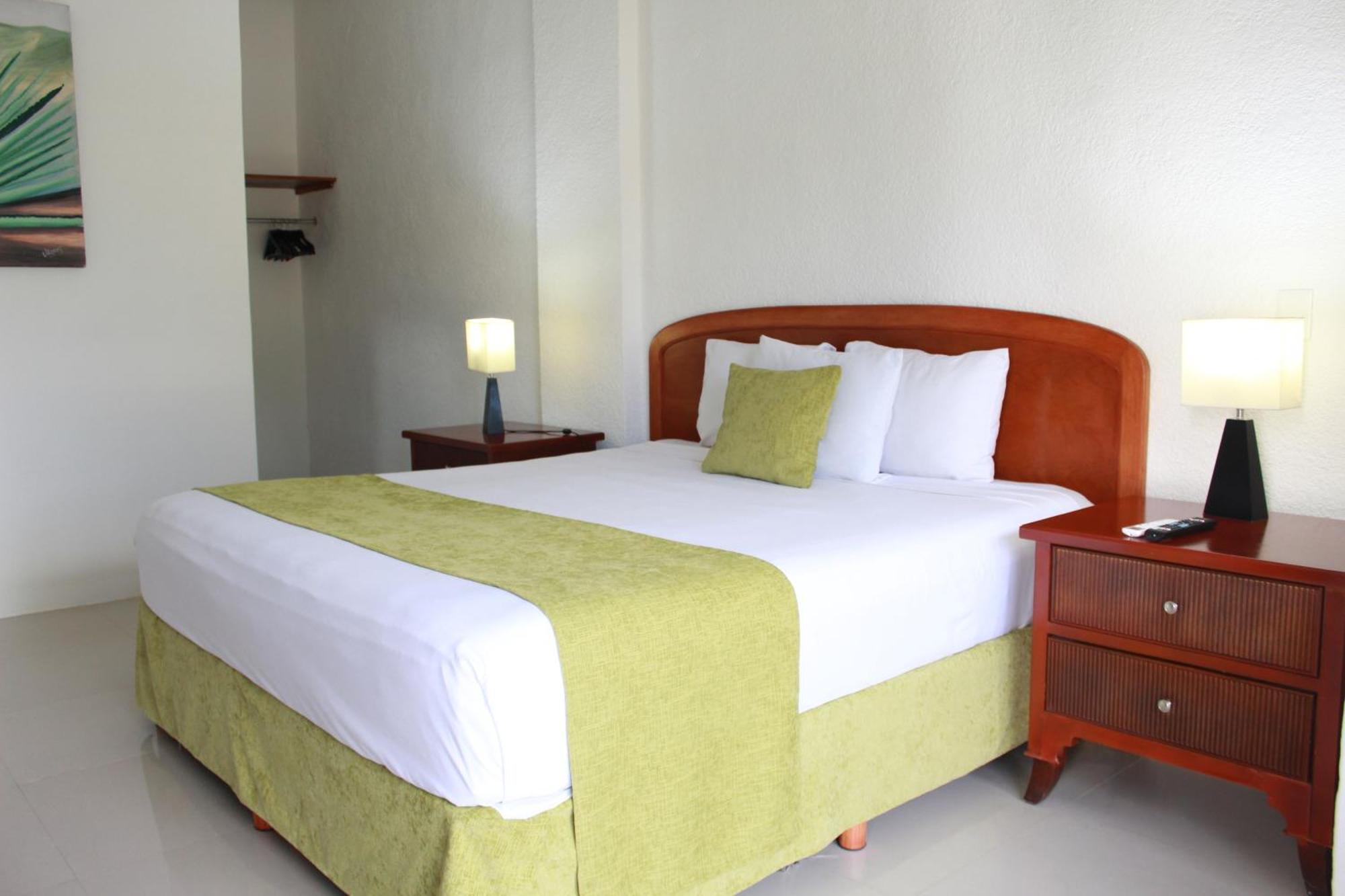 Sunlight Hotel Cancun Bagian luar foto