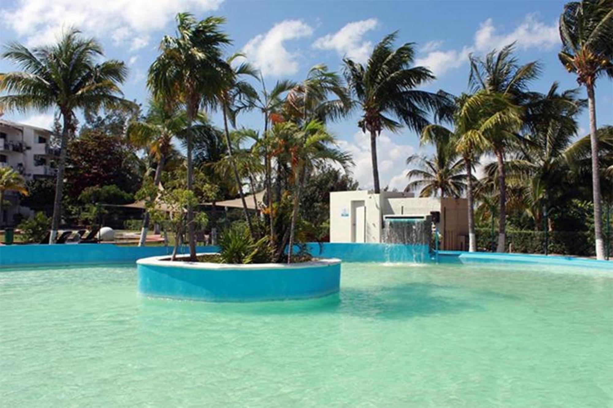 Sunlight Hotel Cancun Bagian luar foto